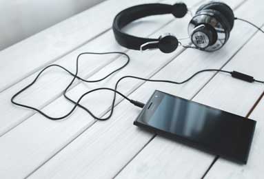 开云体育下载-英超-B费破门姆伯莫进球 曼联两球完胜热刺