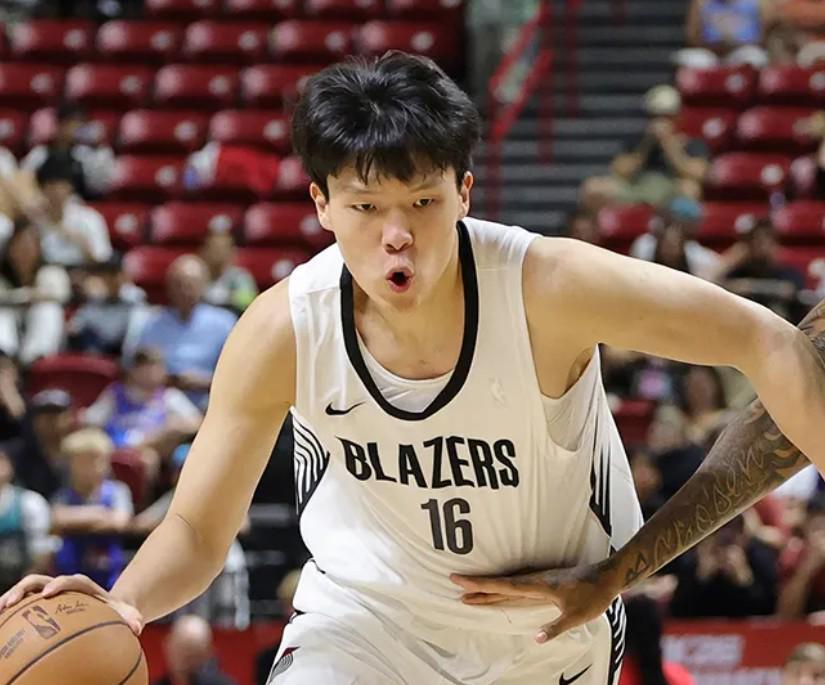 开云体育下载-杨瀚森谈明日休假计划：吃饱，睡好，不打游戏