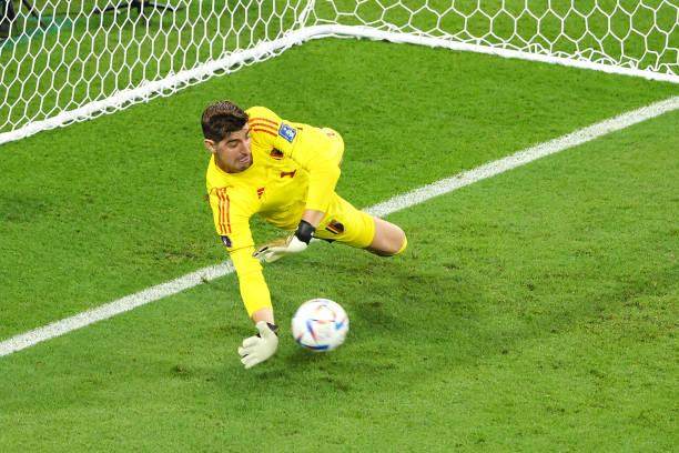 比利时“百岁山”难阻冲击，库尔图瓦守住最后底线